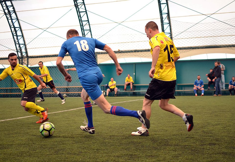 campionatul national de fotbal corporatist brasov