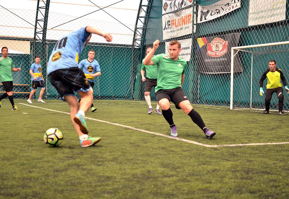 campionatul national de fotbal corporatist brasov