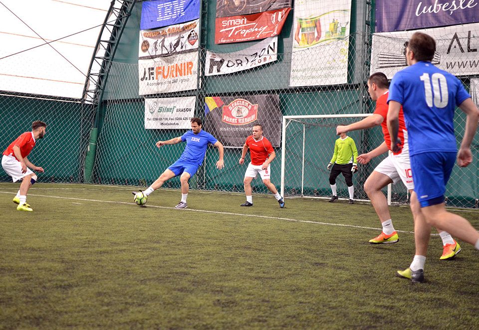 campionatul national de fotbal corporatist brasov