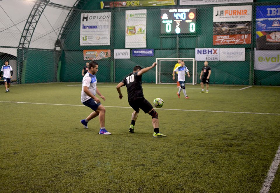 olympus, rege, fotbal brasov