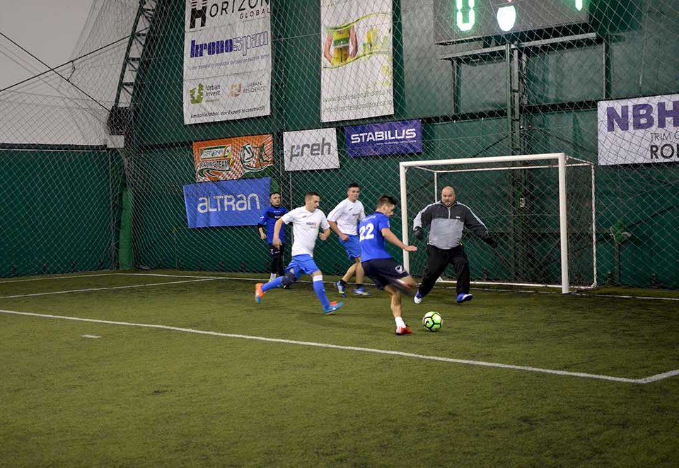 rolem, premium aerotec, teren de fotbal
