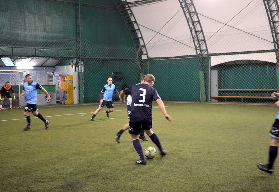 stabilus, kronospan, teren fotbal