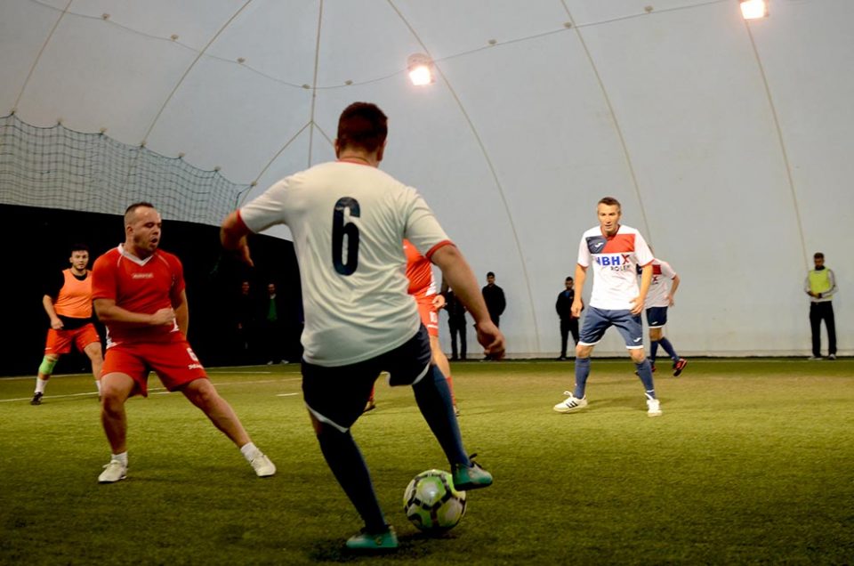 Miele, Rolem, teren fotbal brasov