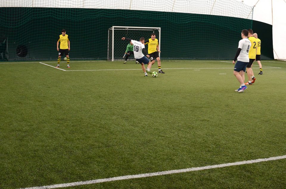 Olympus, Continental, teren fotbal brasov