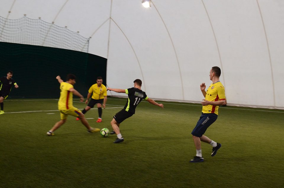 Elektrobit, Telekom, teren fotbal brasov