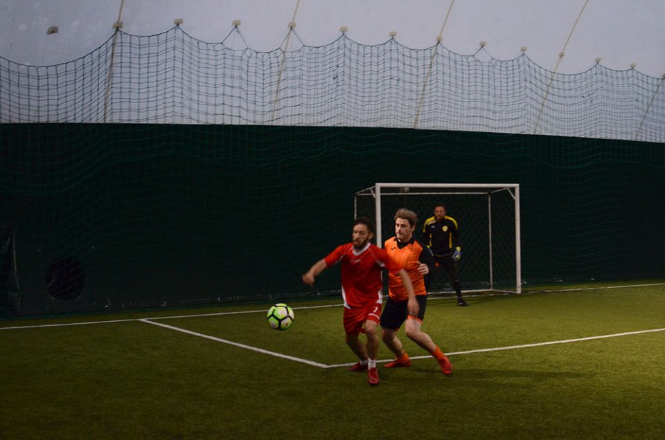 Miele, Atos, teren fotbal brasov
