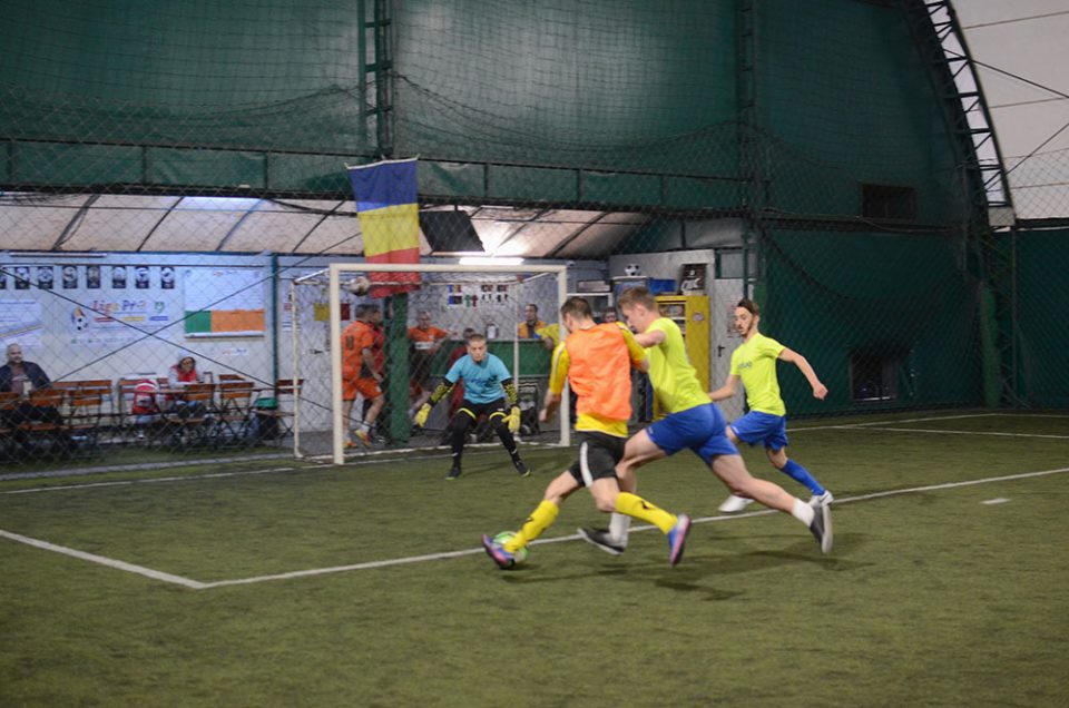 Sergiana, E-value, teren fotbal brasov