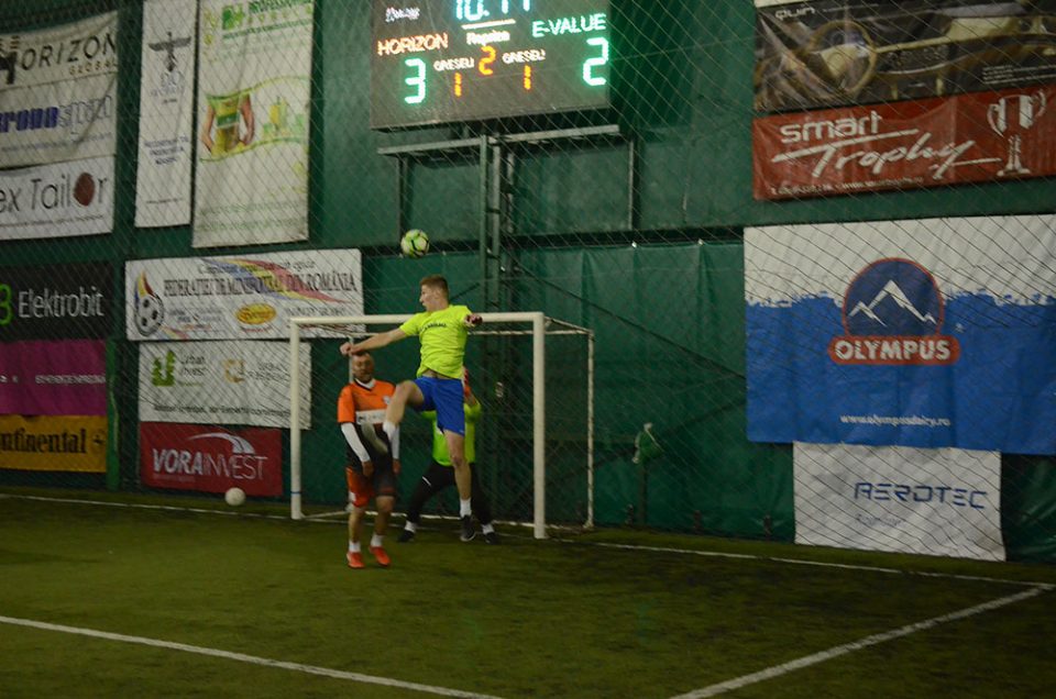 Horion Global, E-value, teren fotbal brasov